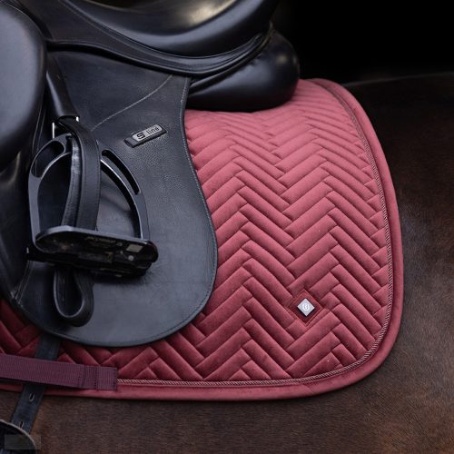 Imperial Riding Shadow Díjlovas Nyeregalátét, dark rosy