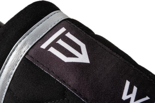 Winderen Díjlovas Nyeregalátét, Raven/Silver