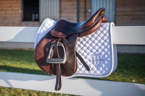 Winderen Ugró Nyeregalátét, Snowflake/Silver